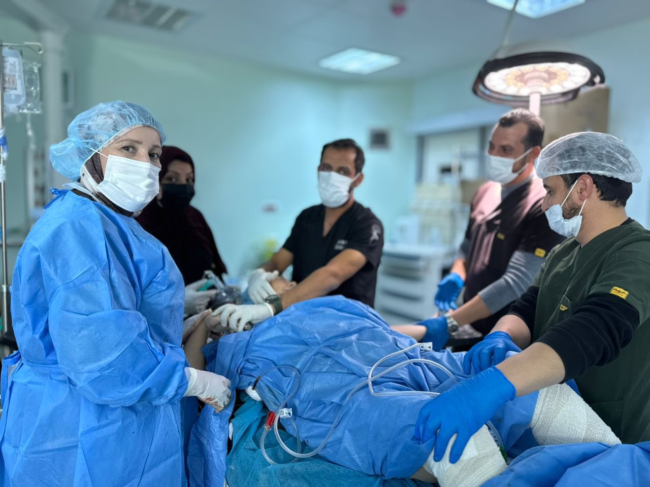 إجراء عملية جراحية دقيقة لاستئصال ورم خبيث بالثدي مع إعادة الترميم - 2